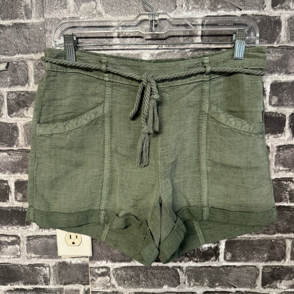 NEW C&C California shorts green linen belt waist